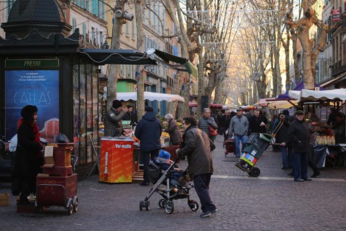 animation du marché de la Seyne sur Mer